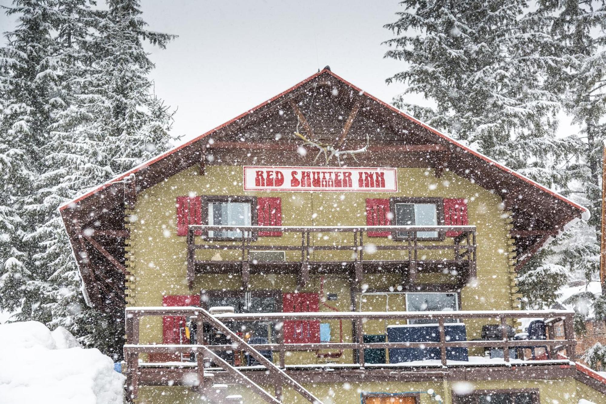Red Shutter Inn รอสแลนด์ ภายนอก รูปภาพ